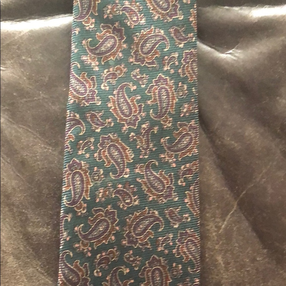 Tie